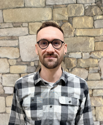 assets/images/portrait-1